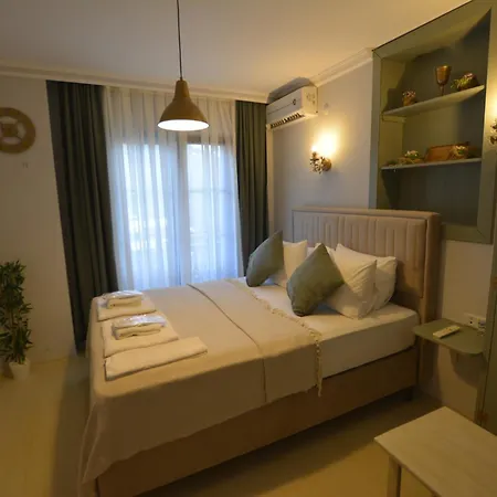 Hotel Piassa 3*