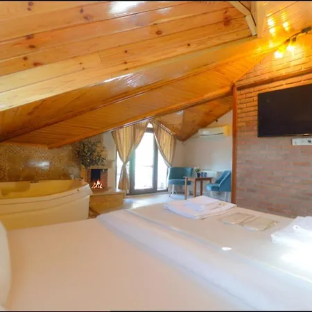 Piassa Hotel 3*