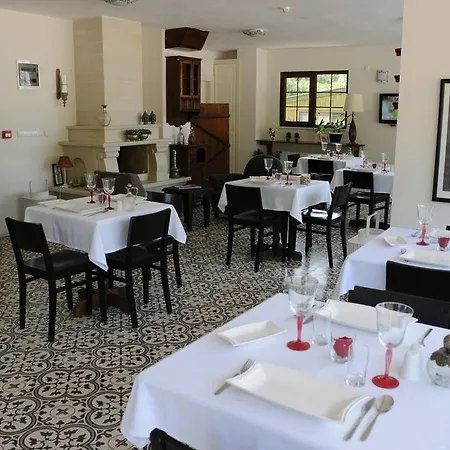 Piassa Hotel 3*