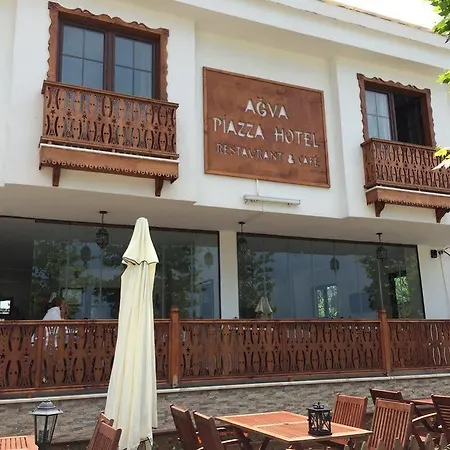 Piazza אגווה