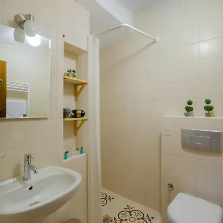 Hotel Piassa 3*