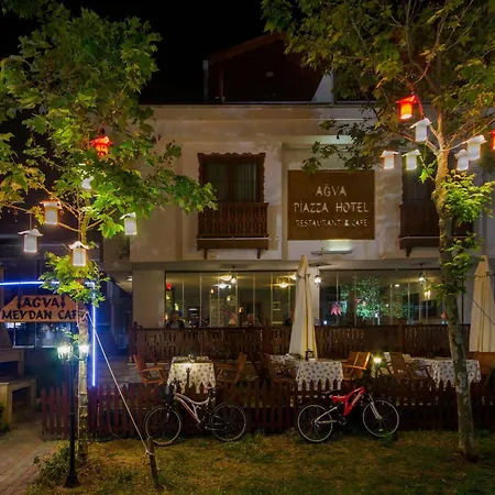 Piassa Hotel 3*